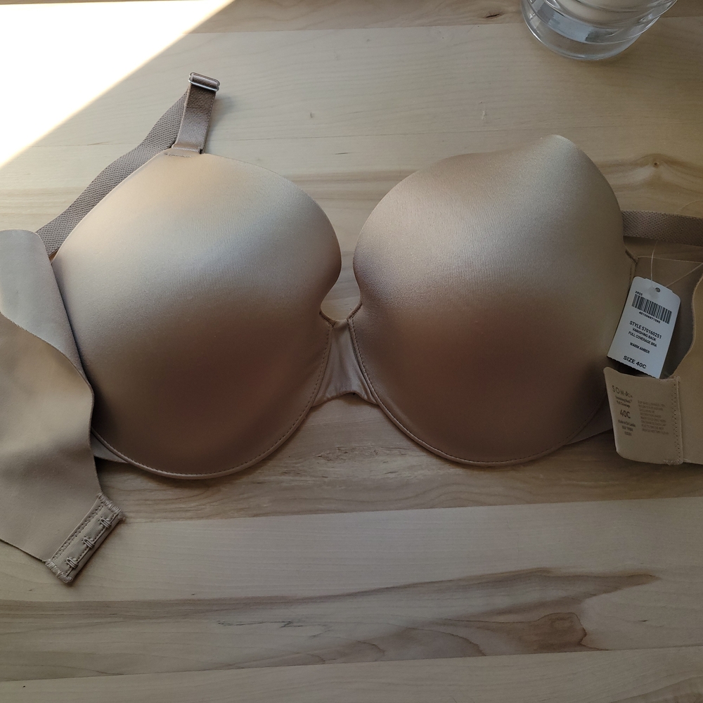 NWT Soma Full Coverage Vanishing Back Bra 40C